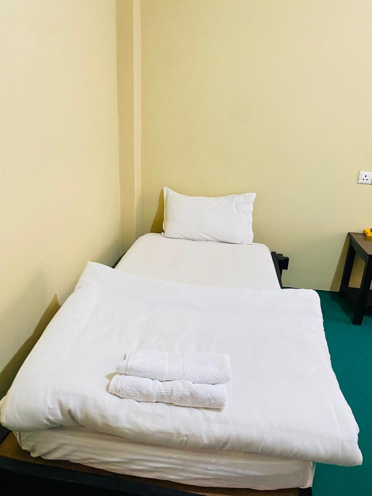 Diya'S Guest House - Family Environment Bandipur Room photo